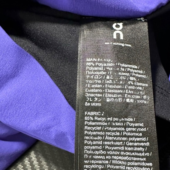 ON CLOUD Running Shorts Womens Purple Size Large Run on Clouds - Picture 4 of 6